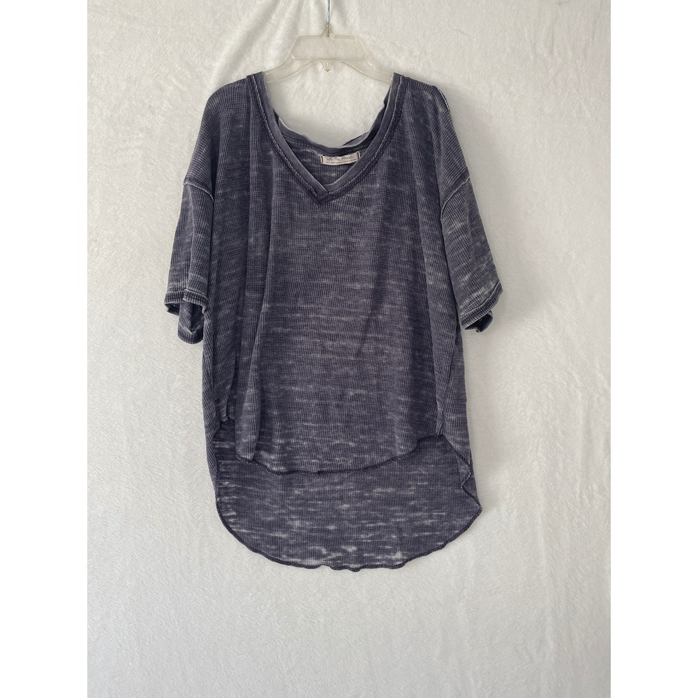 We The Free People Gray Burnout Waffle Knit V-Neck High Low Top Small Oversized